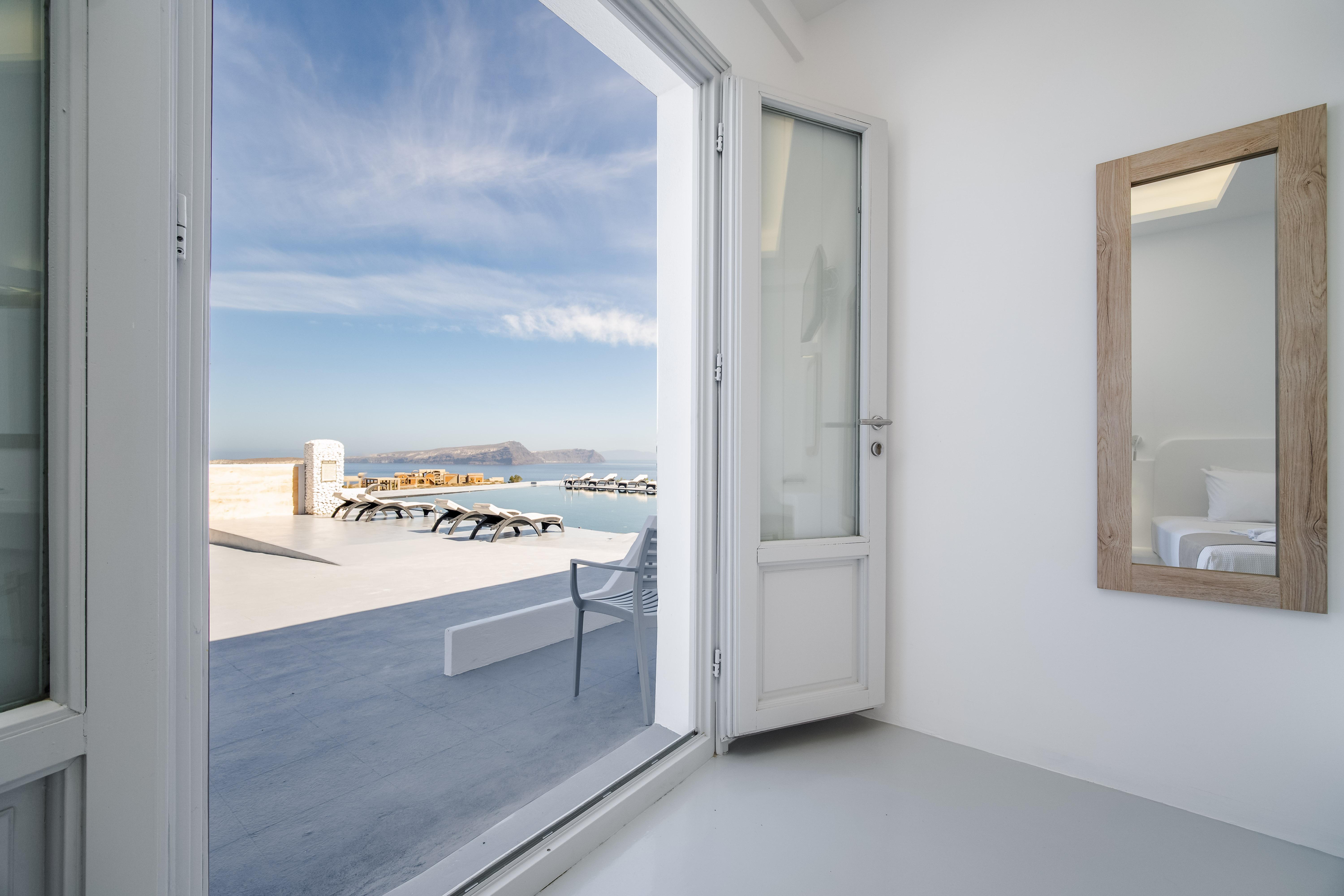Serenita Luxury Suites Akrotírion Exteriér fotografie