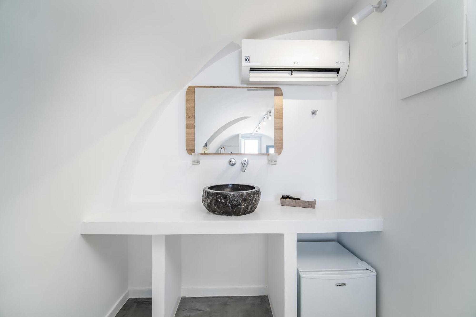 Serenita Luxury Suites Akrotírion Exteriér fotografie