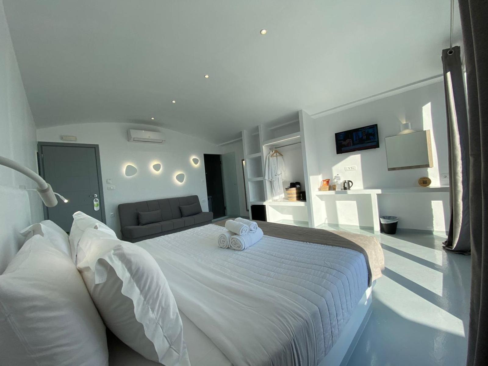 Serenita Luxury Suites Akrotírion Exteriér fotografie