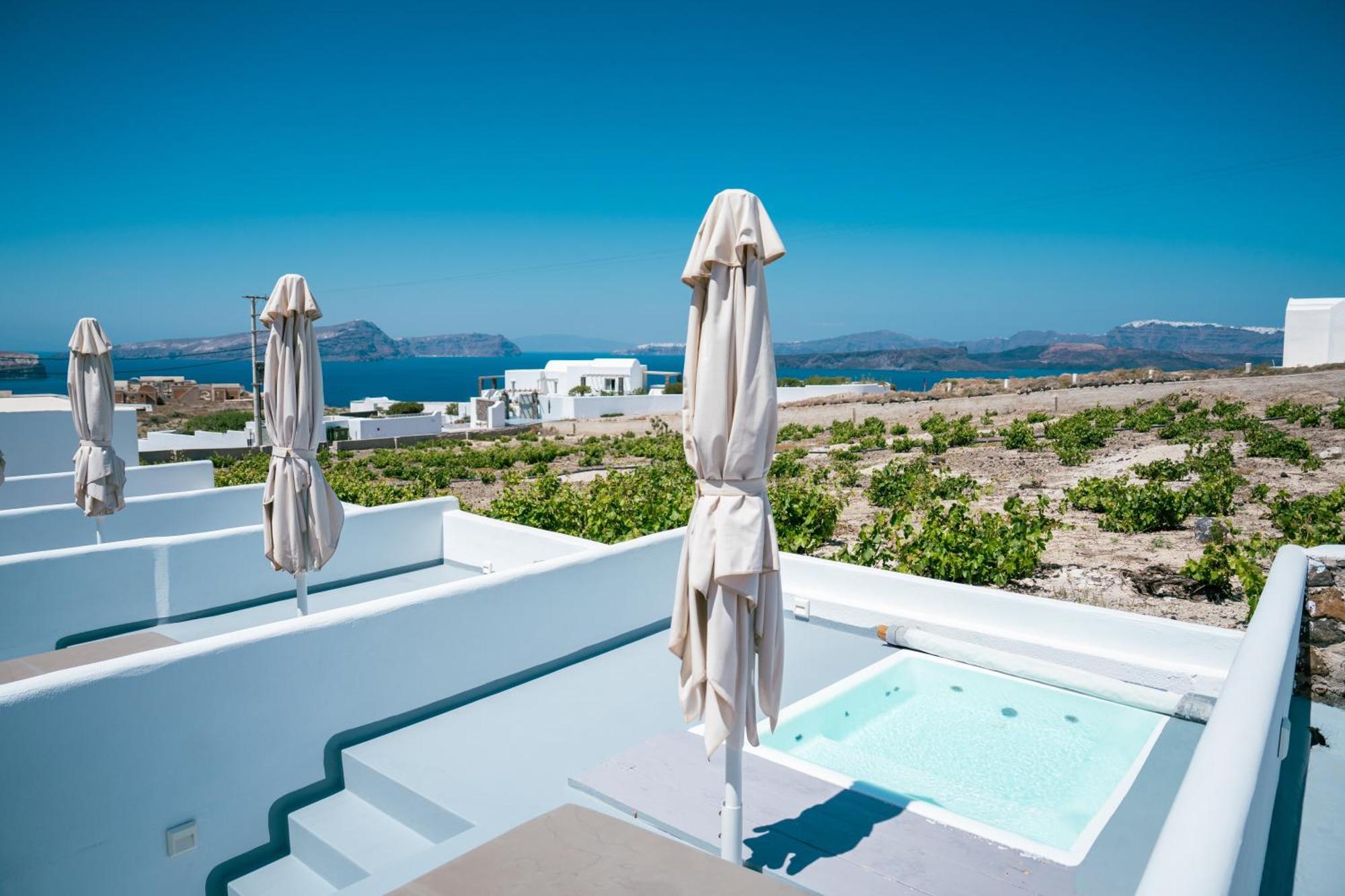 Serenita Luxury Suites Akrotírion Exteriér fotografie